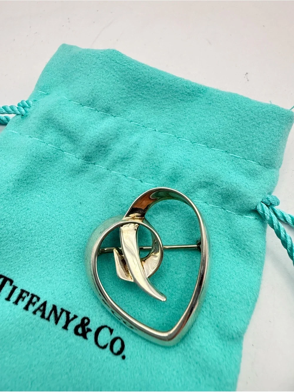 Tiffany & Co. Paloma Picasso 925 Sterling Silver Heart Pin Brooch 5.1g Vintage